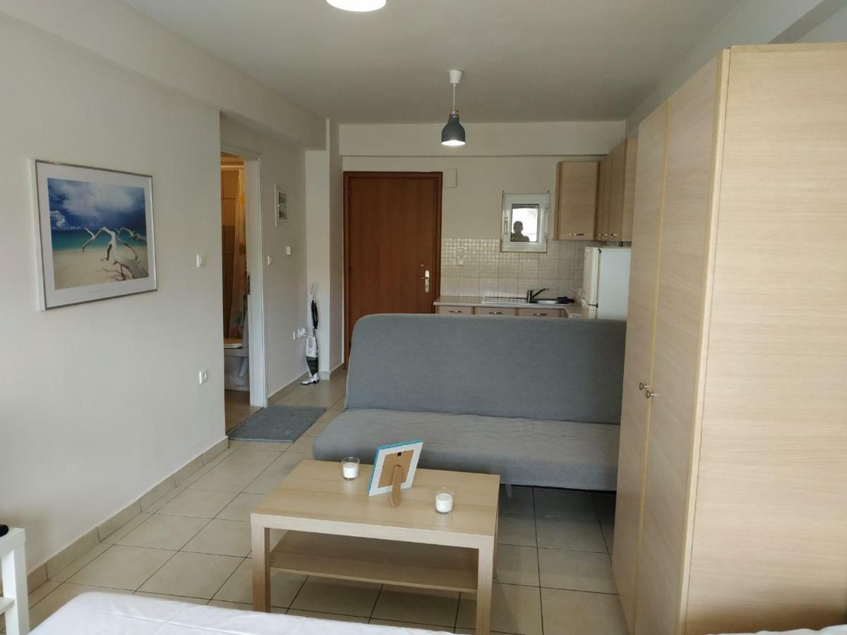 Ourania'S Apartments Kaména Vúrla Kültér fotó