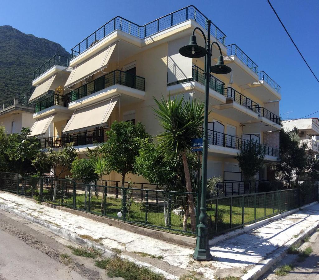 Ourania'S Apartments Kaména Vúrla Kültér fotó