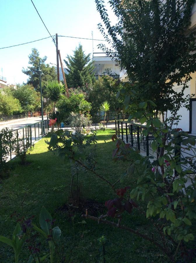 Ourania'S Apartments Kaména Vúrla Kültér fotó